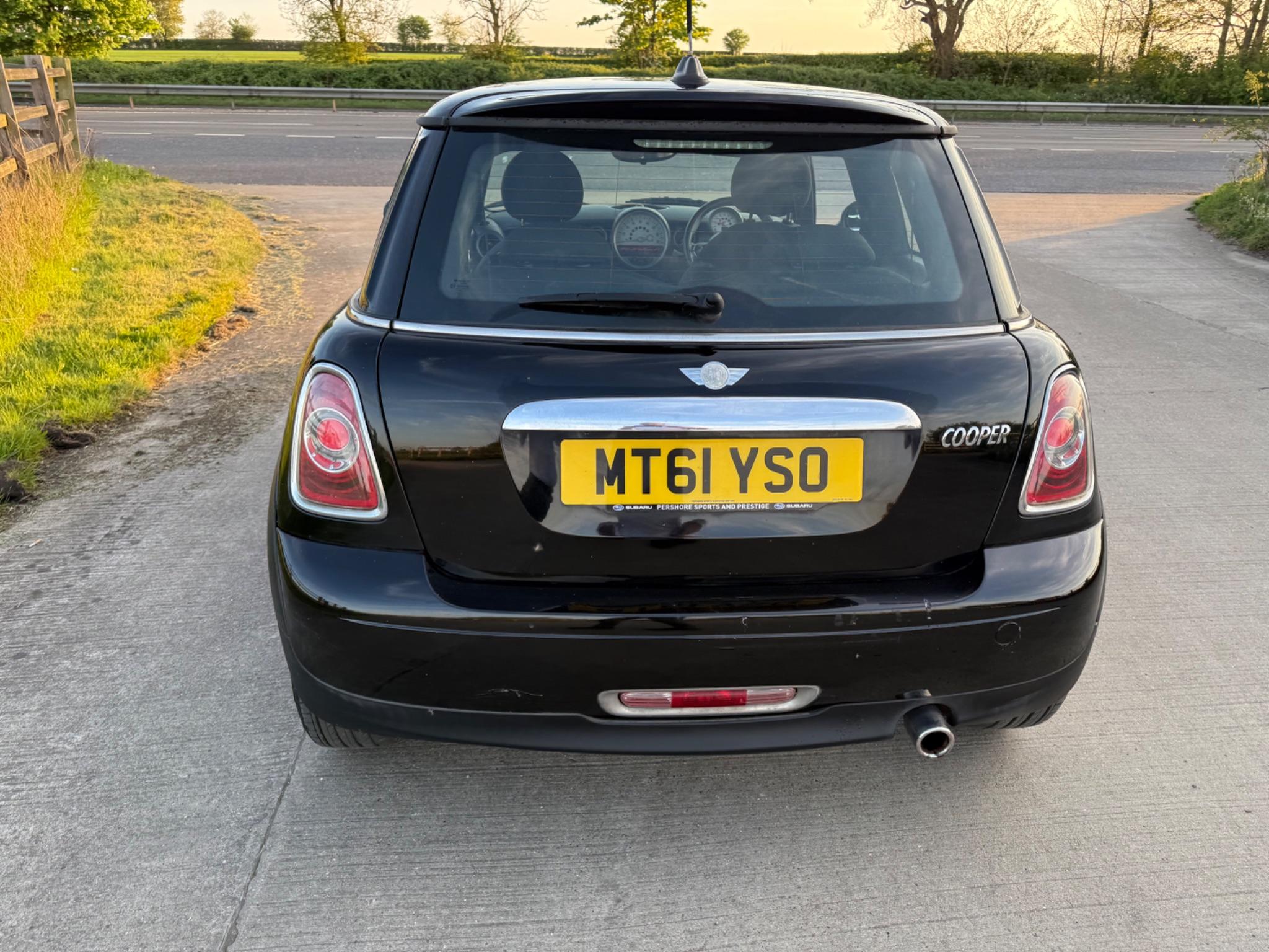MINI Hatch 1.6 Cooper Euro 5 (s/s) 3dr — photo 54 of 78